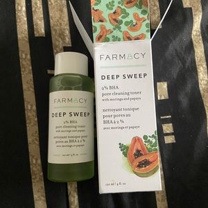 Deep Sweep Pore Cleaning Toner